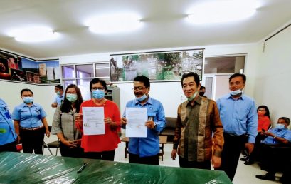 Penandatanganan Perjanjian Kerja Sama Fakultas Ilmu Budaya dengan RRI Manado